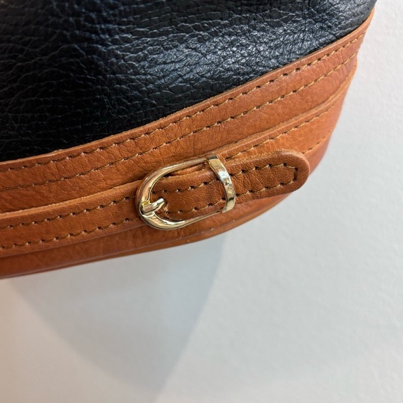 VALENTINA Shoulder Bag 2 Toned Leather Slouchy Zipper Closure Multiple Pockets - Picture 8 of 16